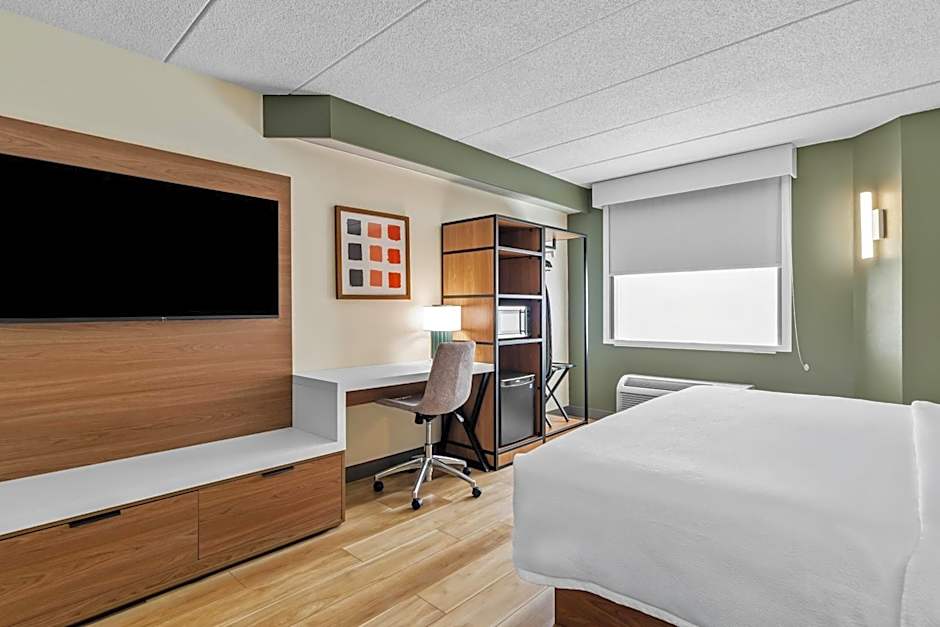 Spark by Hilton Lynchburg