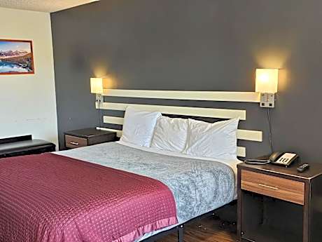 King Room - Non-Smoking