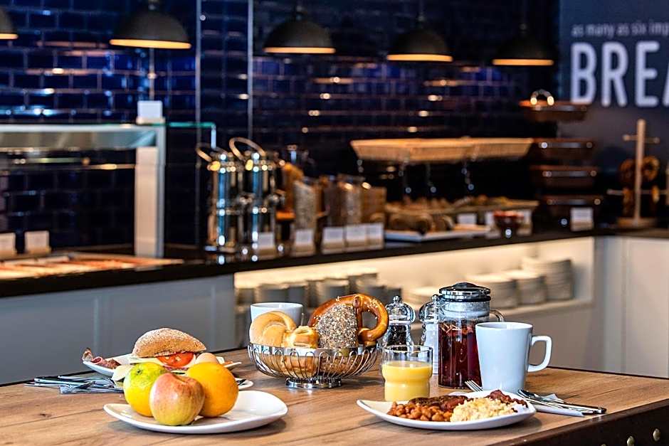 Premier Inn Heilbronn City Centre