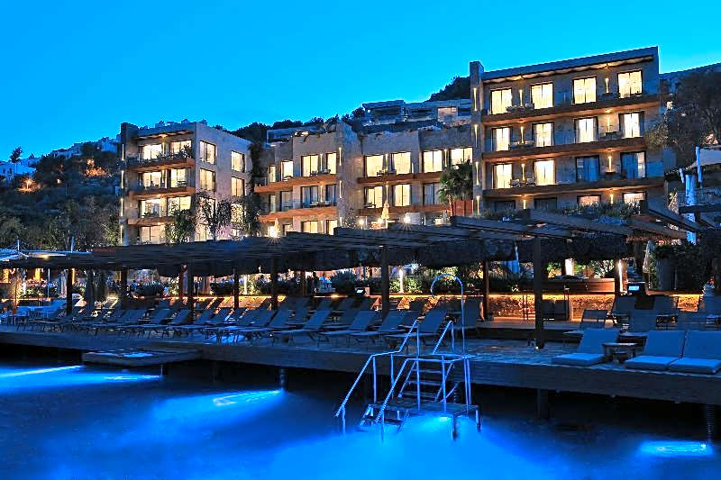 Mare Deluxe Residences  & Villas