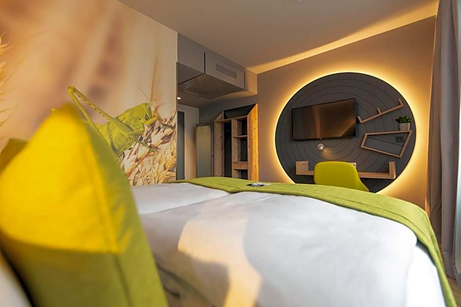 Holiday Inn - The Niu, Mill Cologne Mulheim By IHG