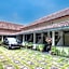 OYO Life 93247 Pondok Pariwisata