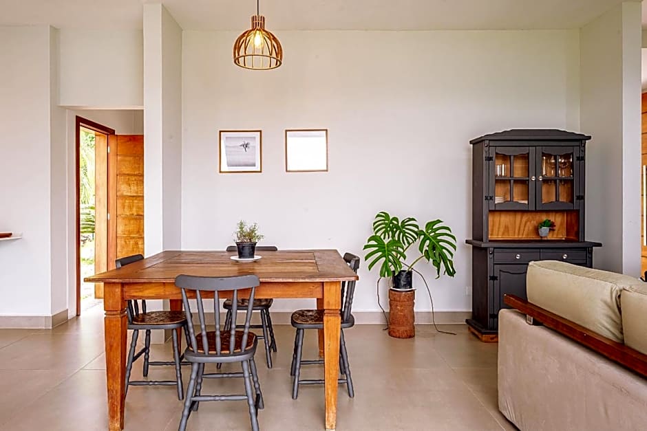 Casa na costeira com vista para o mar