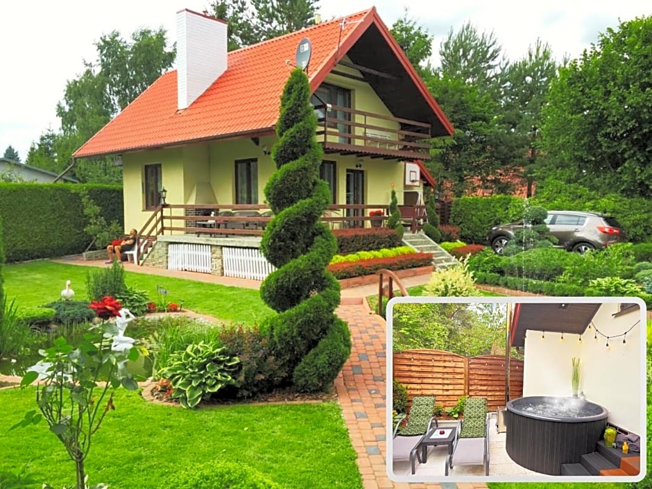 Photo 1 of 23 of Domek Kamień nad jeziorem z jacuzzi