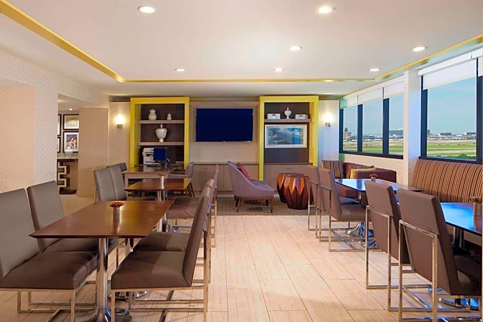 Sheraton Dfw Airport Hotel