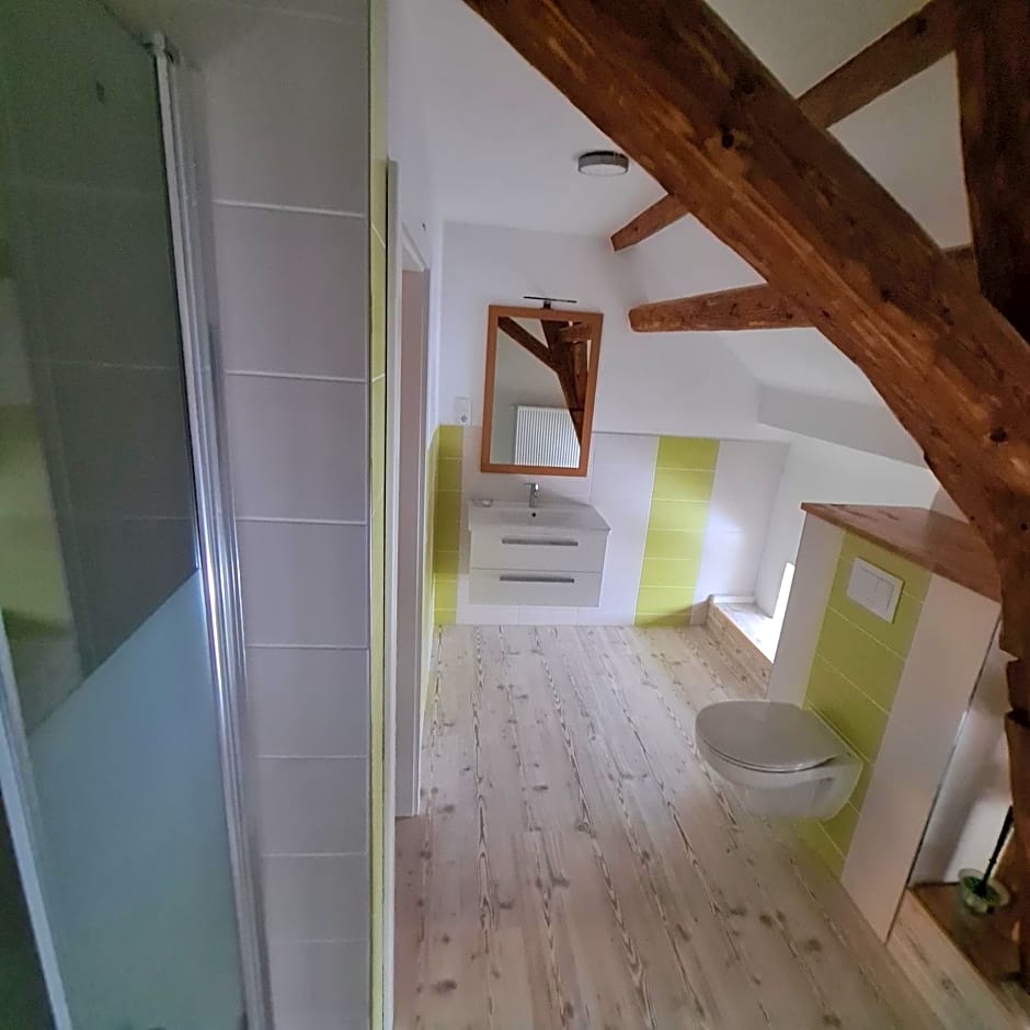 Gästezimmer Treuen - Bed & Breakfast