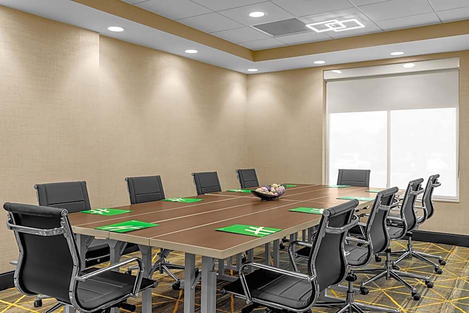 Holiday Inn Cleveland By IHG