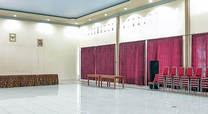 OYO 1483 Hotel Bumi Bermi Permai