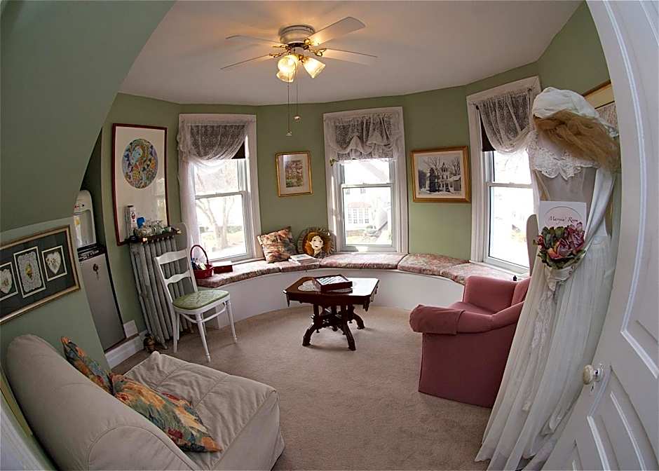 Bondy House Bed & Breakfast