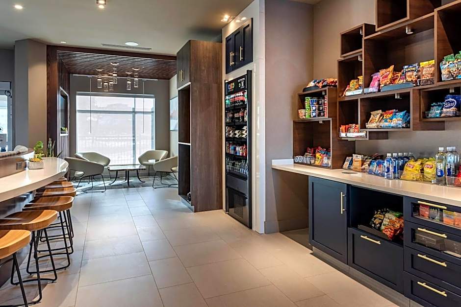 Cambria Hotel Minneapolis Downtown