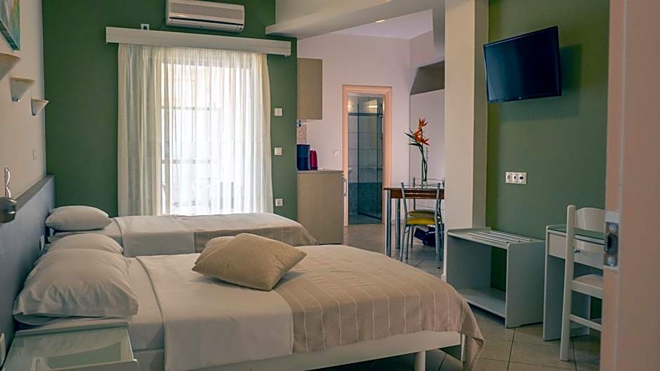 Hotel Loukas Vrachos