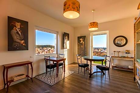 Eleventh Floor Suites