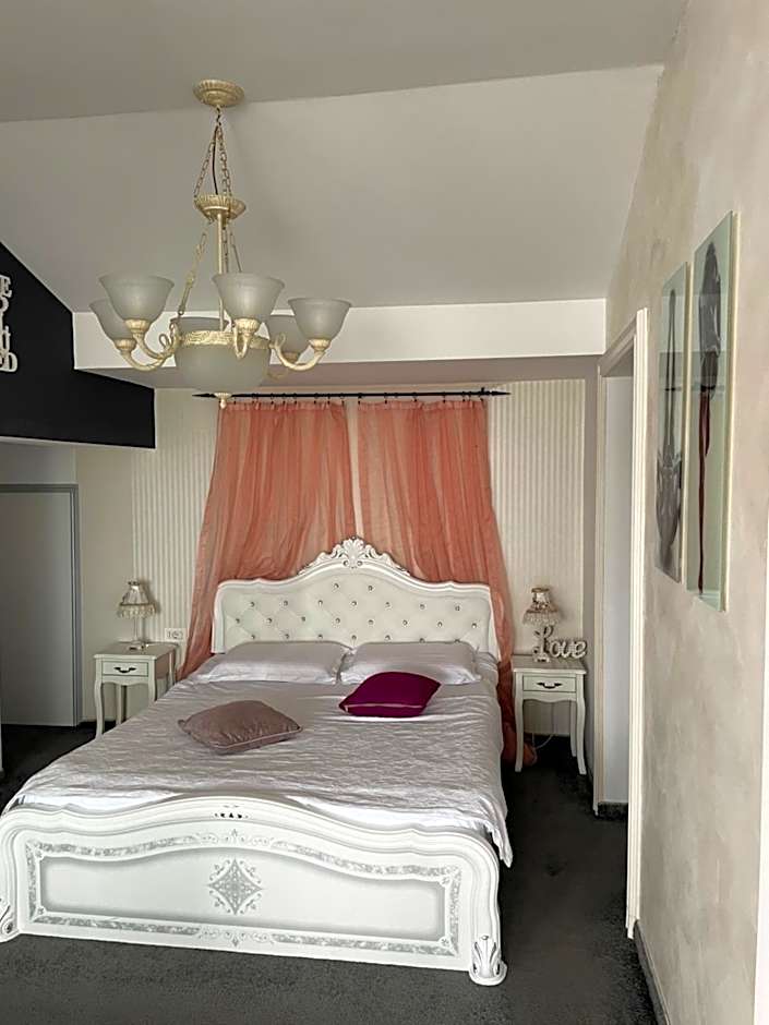 Hotel Jolie Apartments