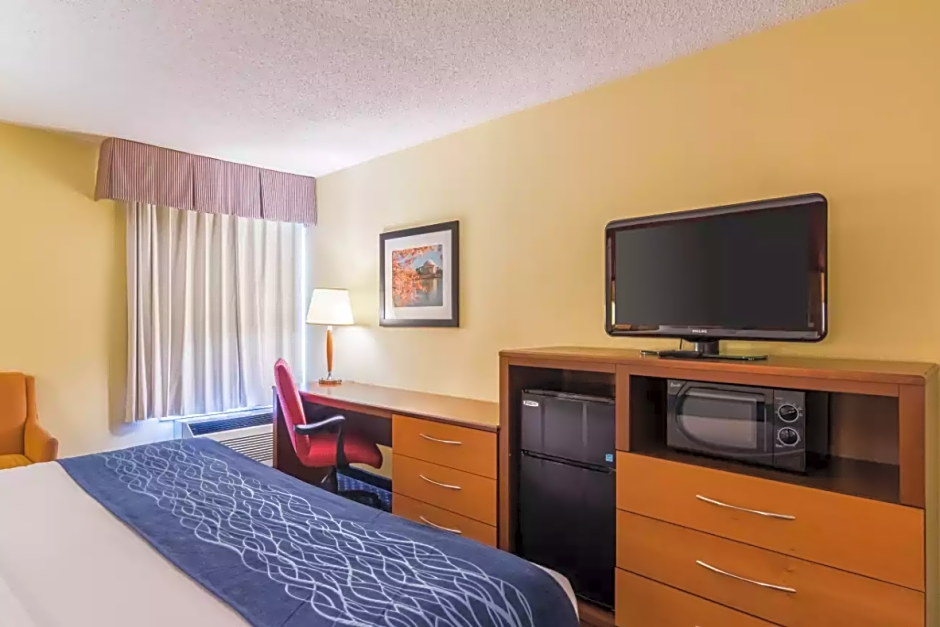 Comfort Inn At Joint Base Andrews