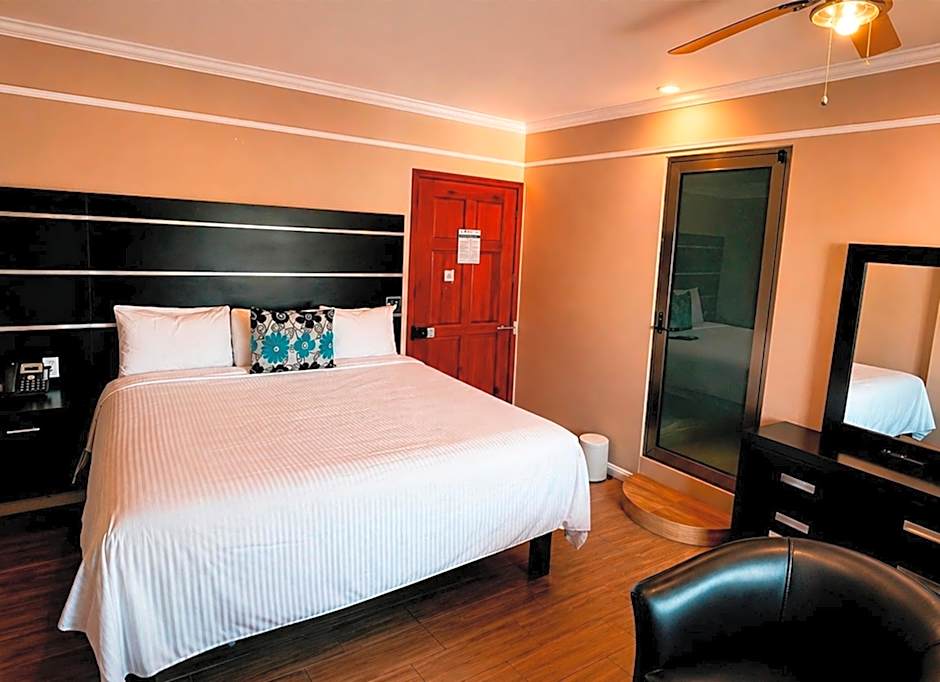 Hotel Cacaxtla Collection