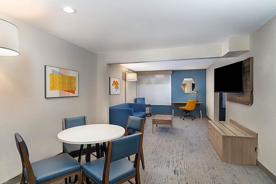 Holiday Inn Express & Suites Bozeman West By IHG