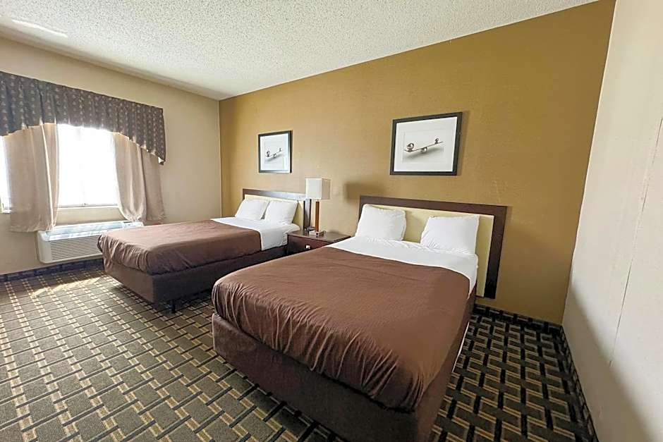 FairBridge Inn & Suites Batavia-Darien Amusement Park