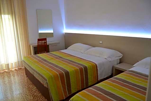 Hotel Rosa Del Tirreno