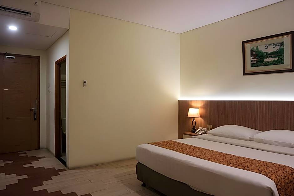 Golden Tulip Belitung