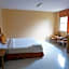 Sri Chumphon Hotel