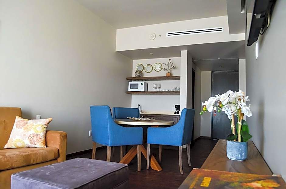 Hampton Inn By Hilton and Suites Durango, Mexico