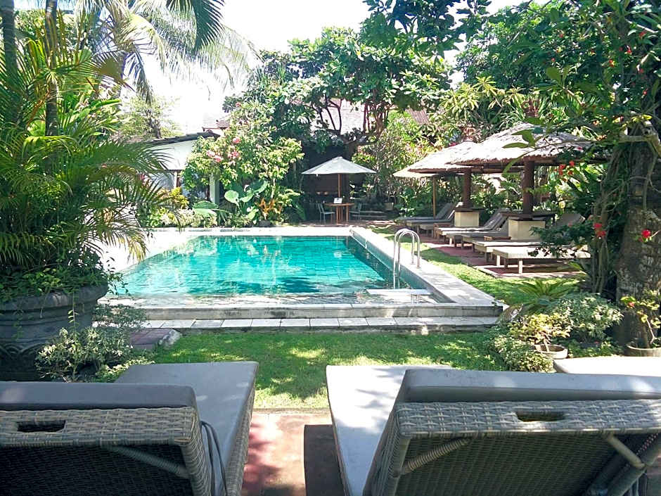 Gazebo Beach Hotel