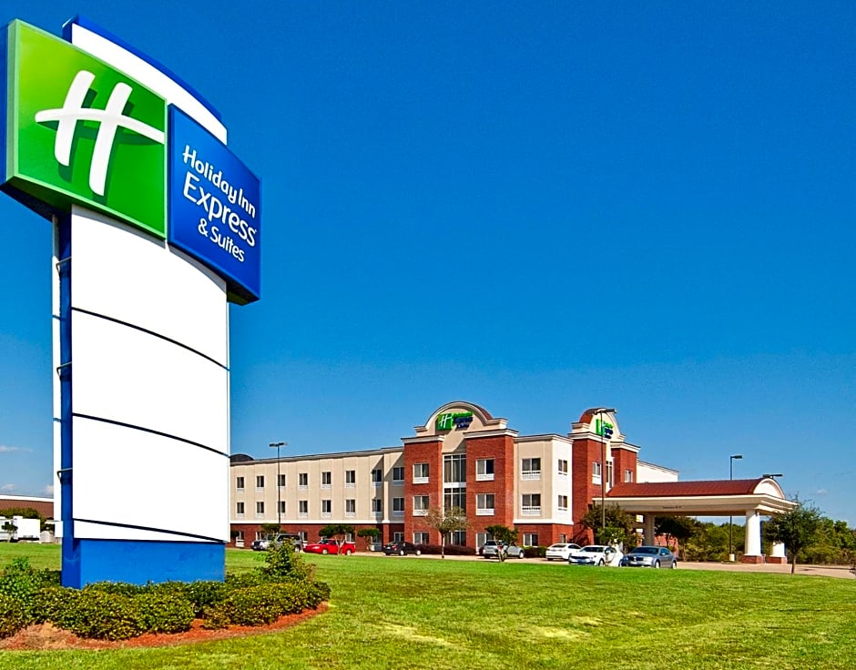 Holiday Inn Express Hotel & Suites Canton