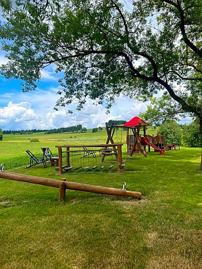 Rodinný hotel Pod Bílou skálou