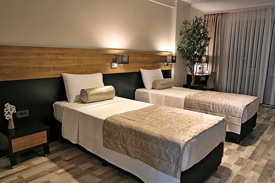 Kalevera Hotel