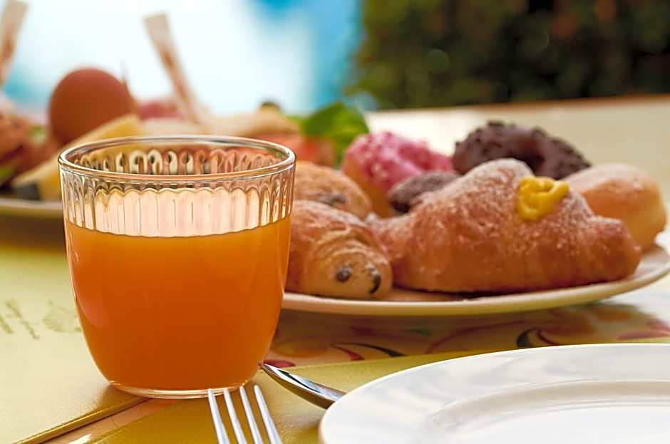 Hotel Gabbiano - Garda Lake Collection