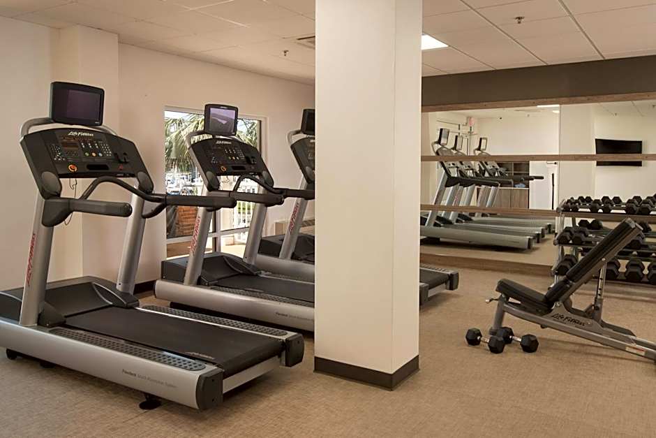 Courtyard by Marriott Charleston Waterfront