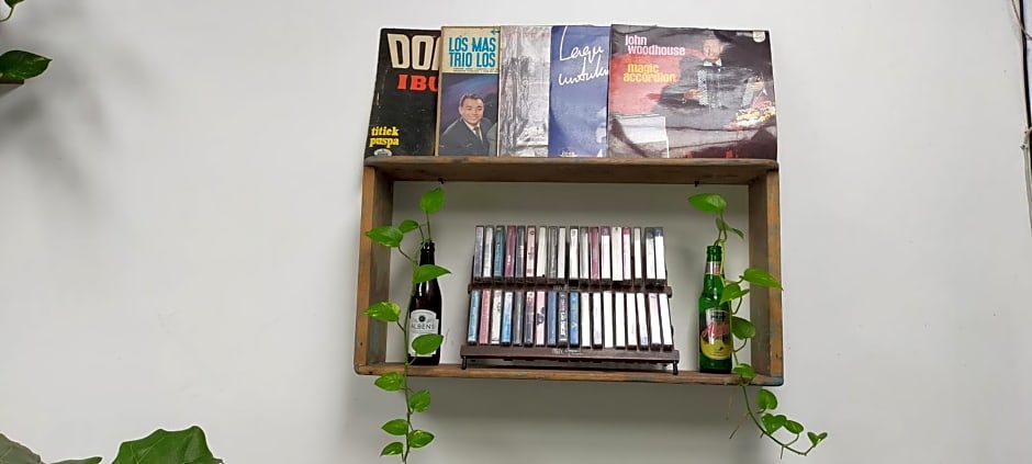 SEMERU HOSTEL MALANG