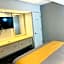 Travelodge by Wyndham Sellersburg / Louisville North
