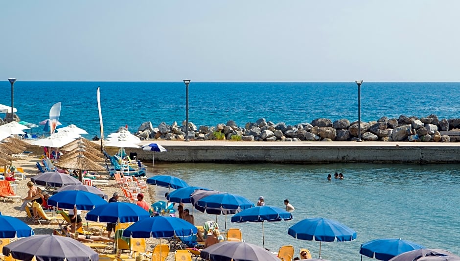 Xenios Loutra Village Karnagio