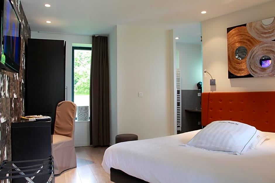 La Ferme Blanche, The Originals Relais