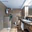 Acacia Suite