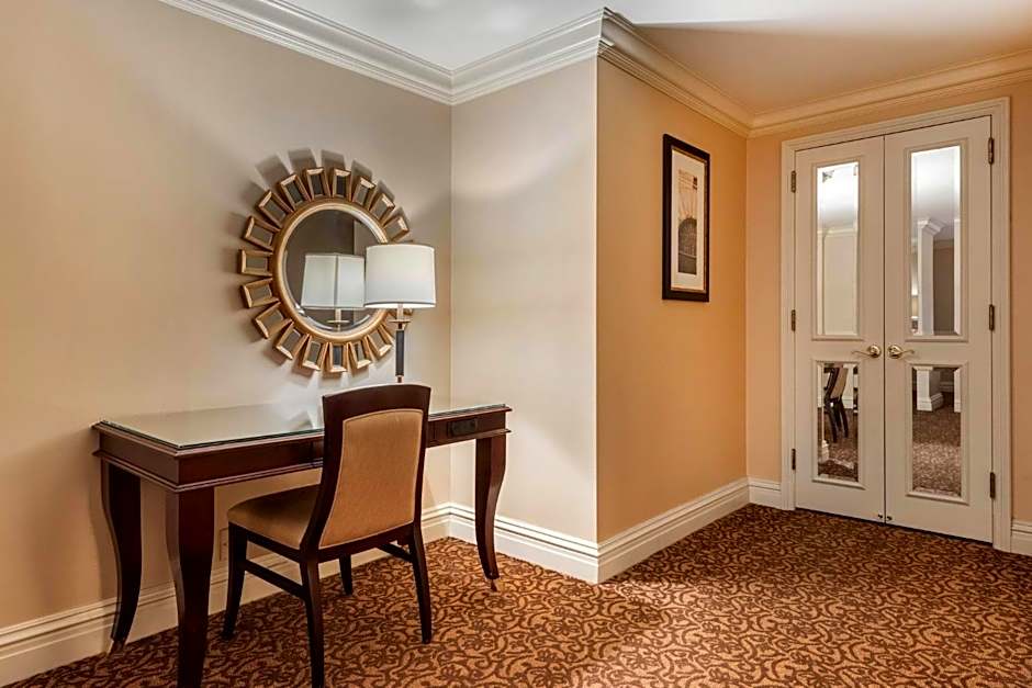 Omni William Penn Hotel