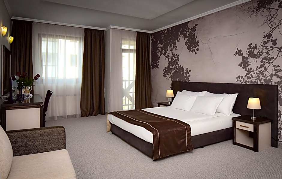 Rhodopi Home Hotel Chepelare- Half Board & Wellness