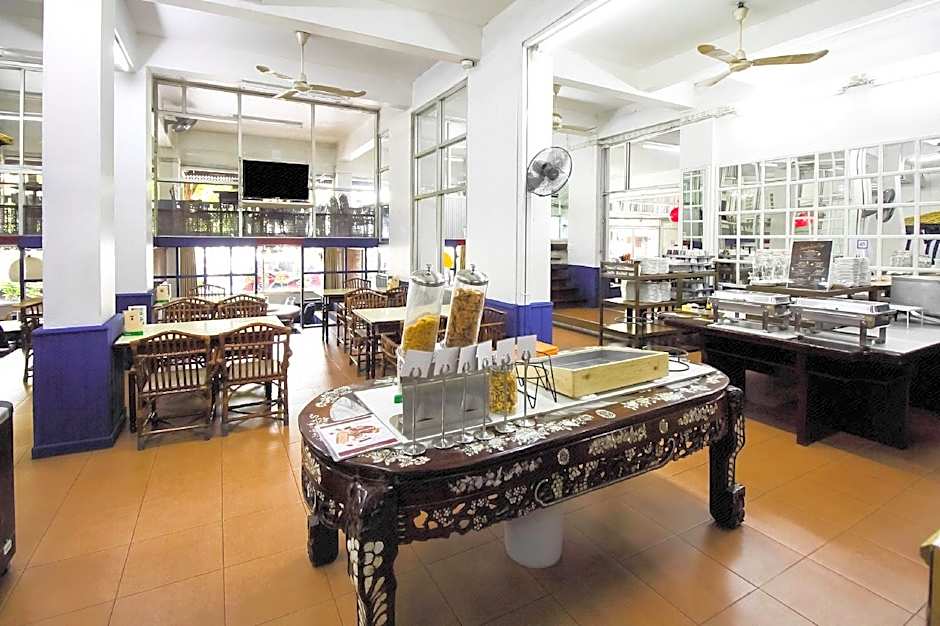 The Krungkasem Srikrung Hotel