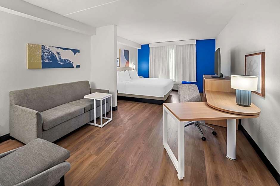 Spark by Hilton Woodbridge