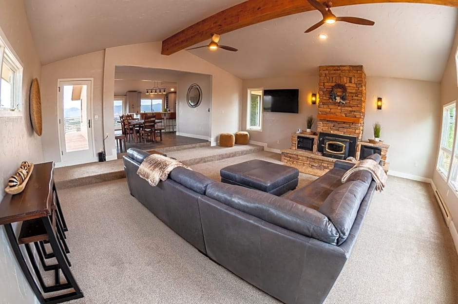 Royal Gorge Cabins