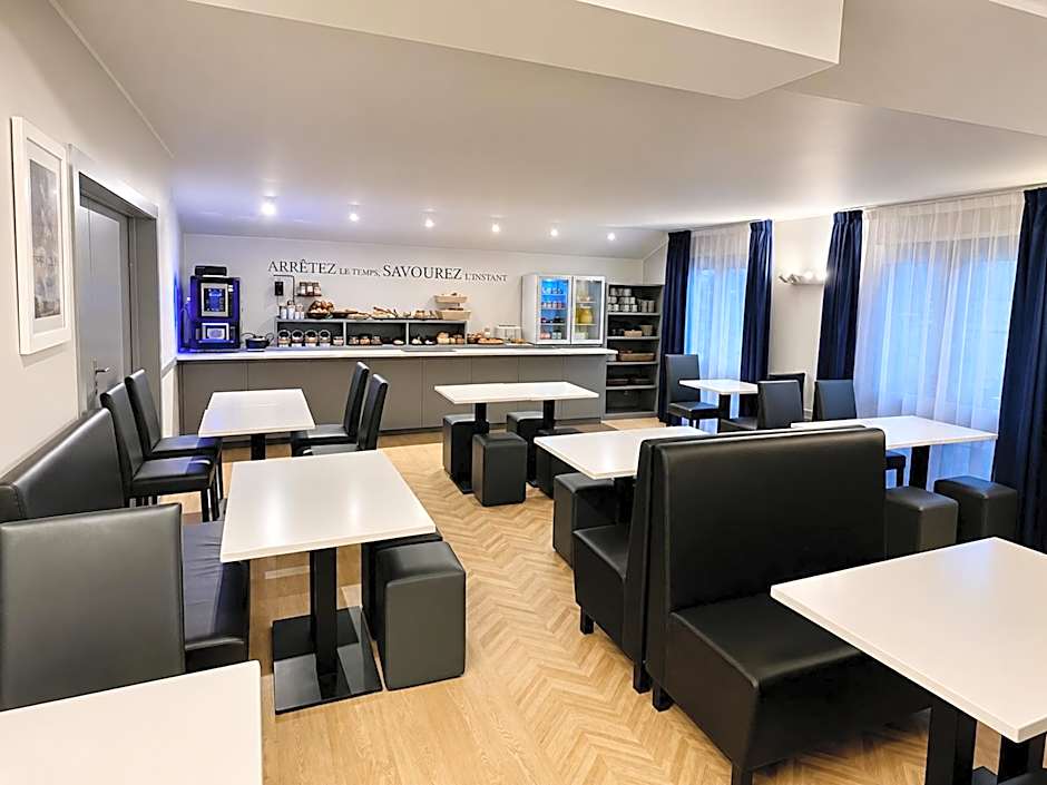 Kyriad Hotel La Fleche