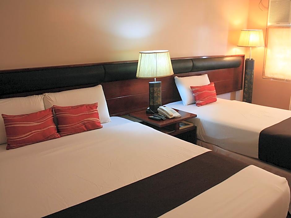 Allure Hotel & Suites