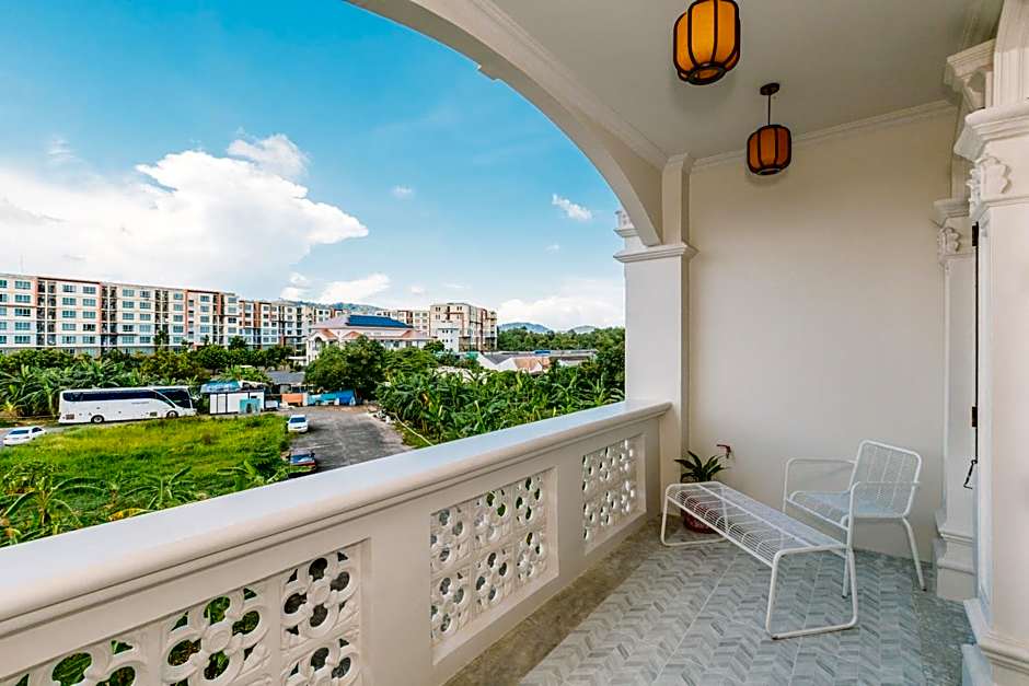 Botan Boutique Hotel