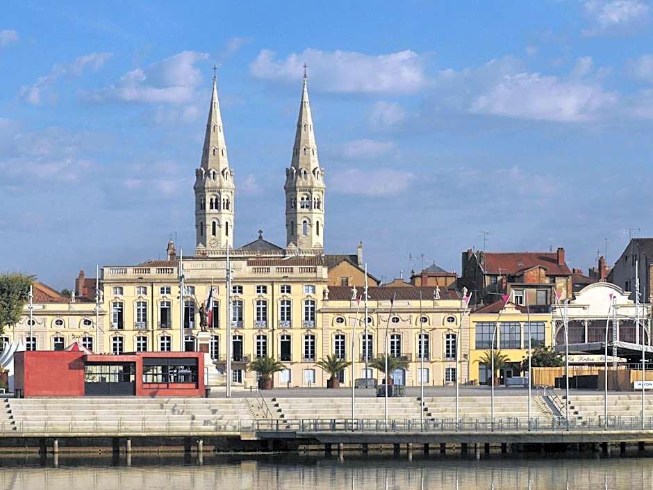 Mercure Mâcon Bord de Saone