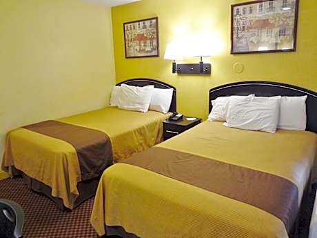 2 Double Beds Accessible NS