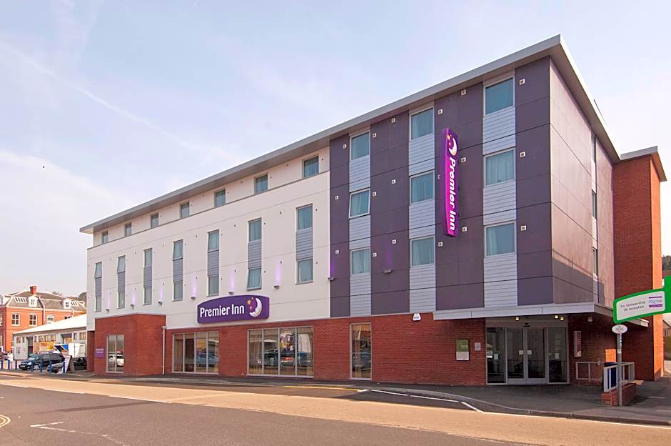 Premier Inn Exeter Central St Davids
