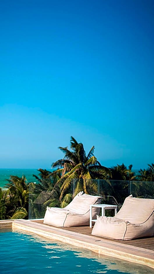 Mero Mero Hotel