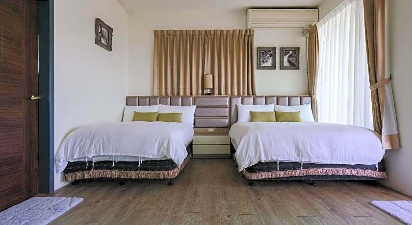 Mountain Traveler Inn