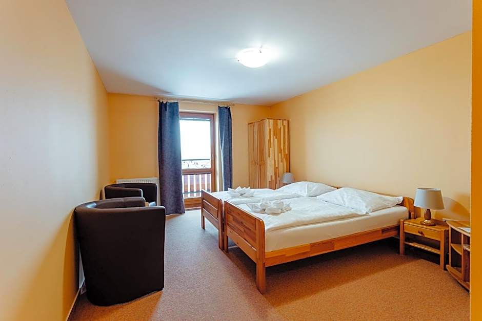 Orava Hotel